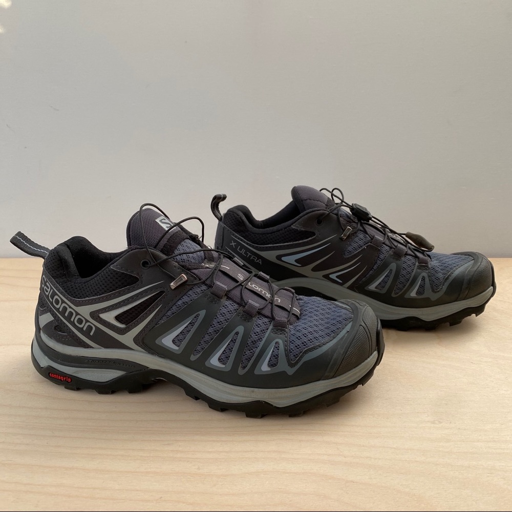 EUC Salomon hiking shoes boots